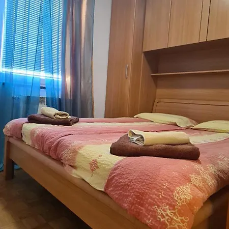 Apartments Strunjan * Strunjan